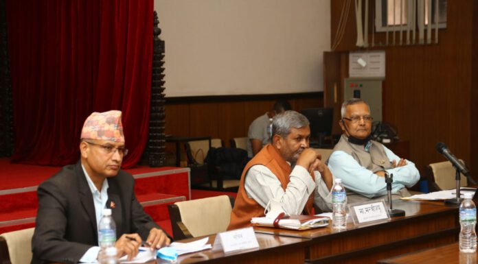 विदेशमा अलपत्र नागरिकको उद्धार गर्छौ : श्रममन्त्री यादव