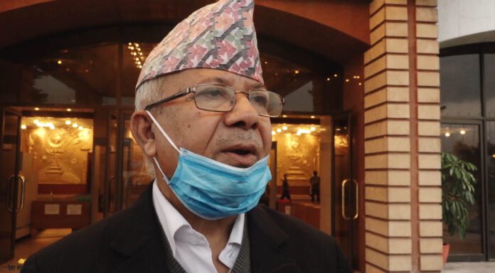 एमालेको स्पष्टिकरण वारे नेपाल समूहको प्रतिक्रियाः स्पष्टीकरण सोधिनुको कुनै अर्थ छैन