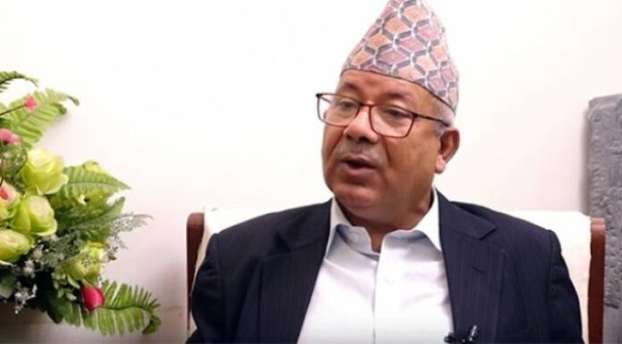 अध्यक्षद्धय देउवा र प्रचण्डद्धारा स्थायी कमिटी बैठकमा सहभागी नहुन माधव नेपाललाई चर्को दवाव दिएको खुलासा