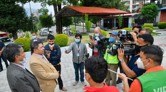 ‘विदेशी बुहारी’लाई सात वर्षपछि मात्रै नागरिकता दिने सत्तारुढ नेकपाको निर्णय