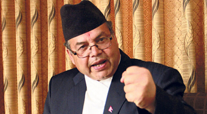 ओली नेतृत्वको सरकार पाँच वर्ष टिके नेकपा जनमत सकिन्छ: झलनाथ