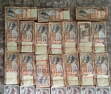 बारामा स्रोत नखुलेको १६ लाख रुपैयाँ बरामद