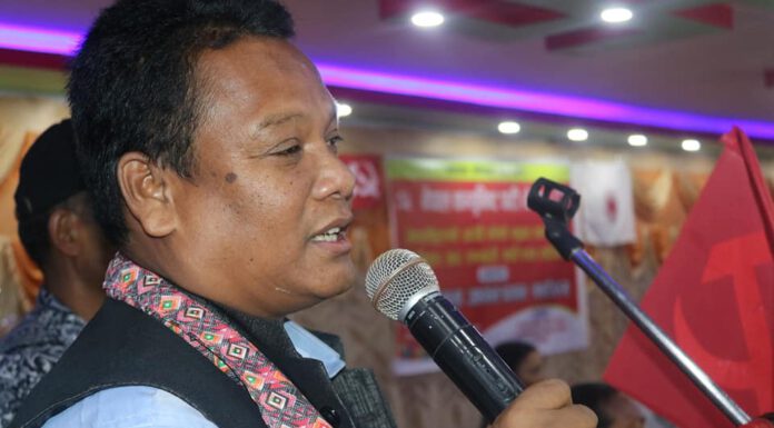 दशैंलाई घरको चार दिवार भित्रै मनाउँछौंः नेकपा जिल्ला इन्चार्ज दनुवार