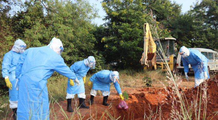 कोरोना संक्रमितको शव व्यवस्थापनमा विवाद, शव गाडिएको स्थान सील