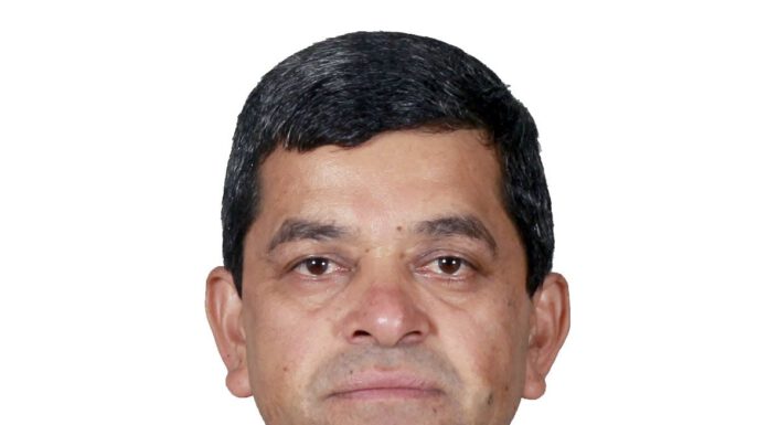 विगतमा तपाईंहरुलाई भोट हालेका मतदाताहरुले तपाईंहरुका हर्कतलाई लुरुलुरु मानिरहन्छन् भन्ने नठान्नुहोस्
