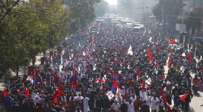 ‘धोती, कुर्ता, गम्छा मधेसीके शान बा, केपी ओली हमनी सबके जान बा’