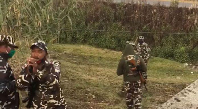 भारतीय एसएसवीको हतियारधारी फौज इलामको गाउँ पसेपछि स्थानीयले गरे प्रतिकार
