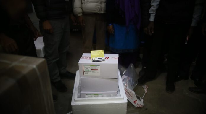 फ्रन्टलाइनका ४ लाख ३० हजारलाई पहिलो चरणमा खोप, उपत्यकामा यी ११ स्थानमा