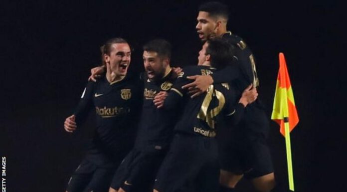 बार्सिलोना सेमिफाइनलमा पुग्यो