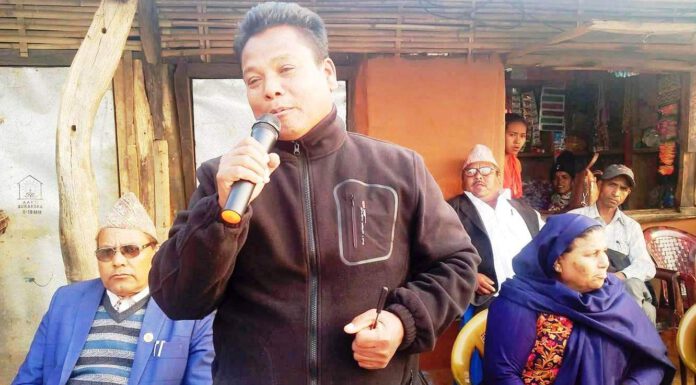 प्रचण्डको अस्तित्व केपी ओलीले जोगाईदिएको हो: केन्द्रीय सदस्य बिषमलाल अधिकारी दनुवार