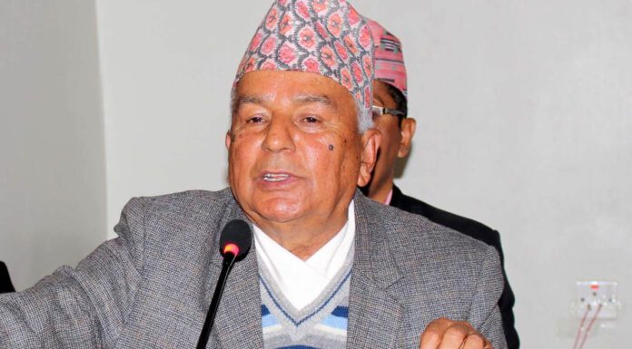 कांग्रेसको पहिलो प्राथमिकता संसदको अवरोध हटाउनु हो, त्योभन्दा बढी आकांक्षा गर्नुहुन्नः पौडेल