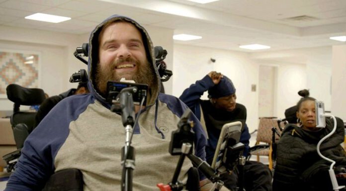 कसरी आफ्नो मुखबाट खेल्छन् यी विश्व-स्तरीय खेलाडीहरू