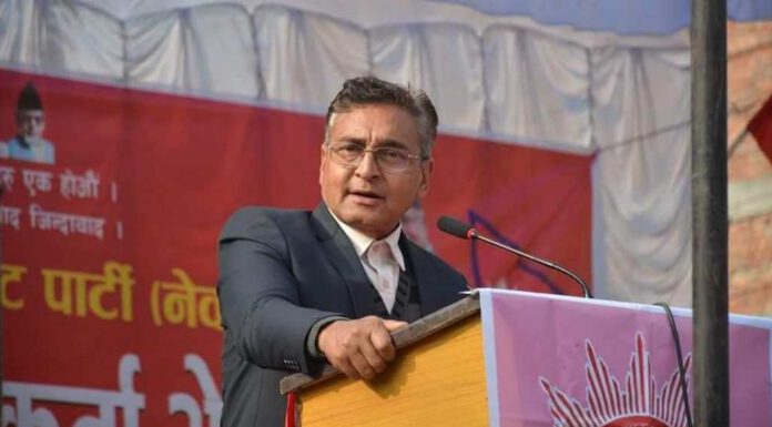 मन्त्री र सांसद पद जान्छ भन्ने हामीलाई चिन्ताको विषय होईन, ओलीको साथ छोड्दैनौं: रायमाझी