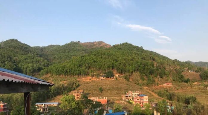 लकडाउनको तेस्रो दिनः गोधुली साँझमा सिन्धुली (फोटो फिचर)