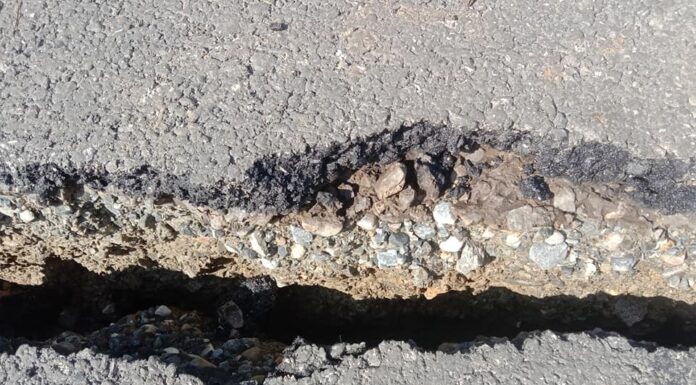 विपीको नाममा बनेको कालोपत्रे सडक तीन महिनासम्म पनि टिक्न सकेन