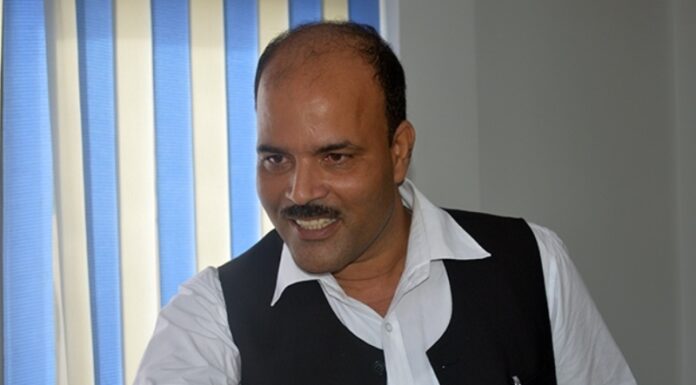 कांग्रेस सांसद सिंहले दिए पदबाट राजीनामा