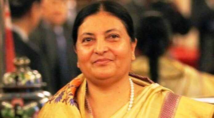 राष्ट्रपति विद्यादेवी भण्डारीले सिन्धुलीगढीमा नेपालकै पहिलो युद्ध संग्राहालयको उद्घाटनगर्दै