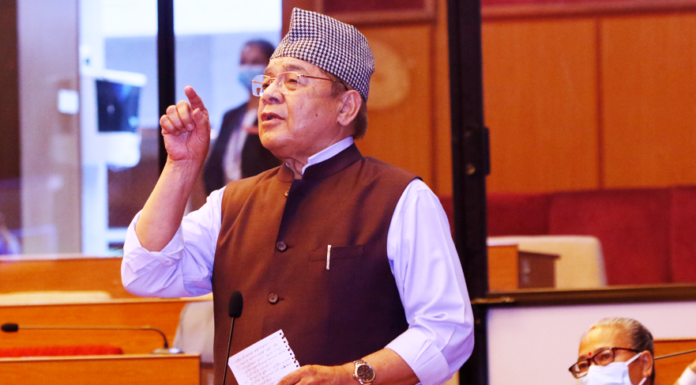 व्यक्तिका सबै जग्गा सरकारले किन्नुपर्छ : वामदेव