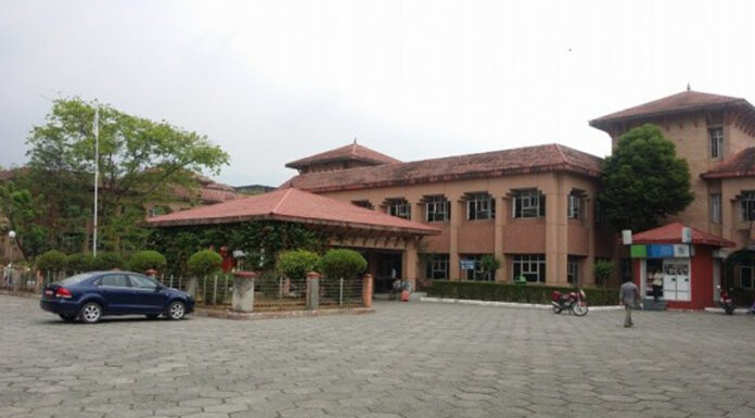 बीपी कोइराला स्वास्थ्य विज्ञान प्रतिष्ठान तोडफोड