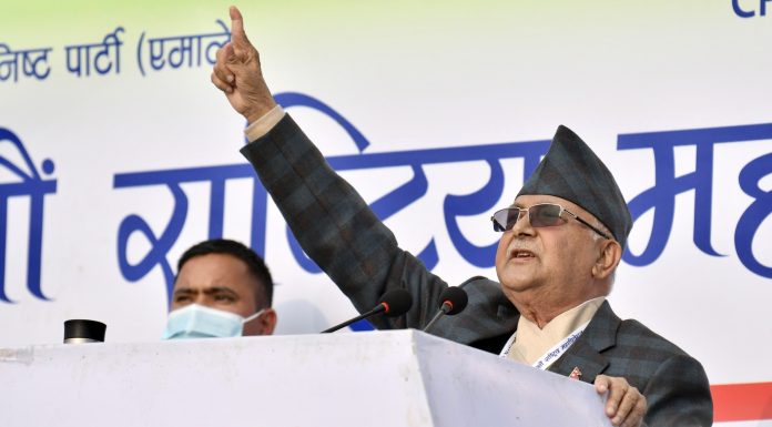 एमाले अध्यक्षमा केपी ओली विजयी