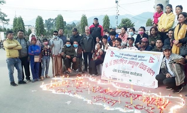 सिन्धुली बहिरा संघद्धारा अन्तर्राष्ट्रिय अपाङ्गता दिवसमा दीप प्रज्वलन