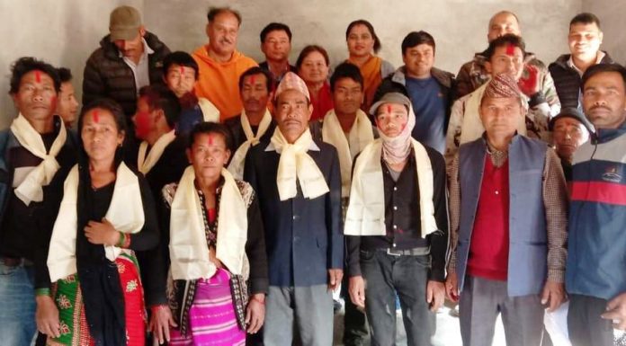 दुई दर्जन माओवादी कार्यकर्ता एमालेमा प्रवेश