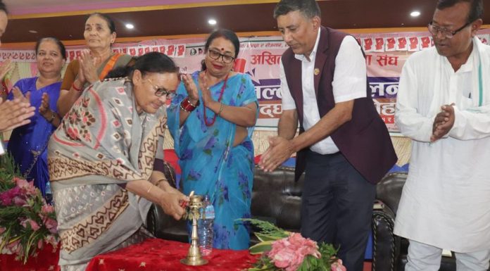 एमाले सम्बद्ध अनेमसंघको ५ औं जिल्ला सम्मेलनमा अध्यक्षका प्रत्यासीहरु धेरै, कस्ले मार्ला बाजी !