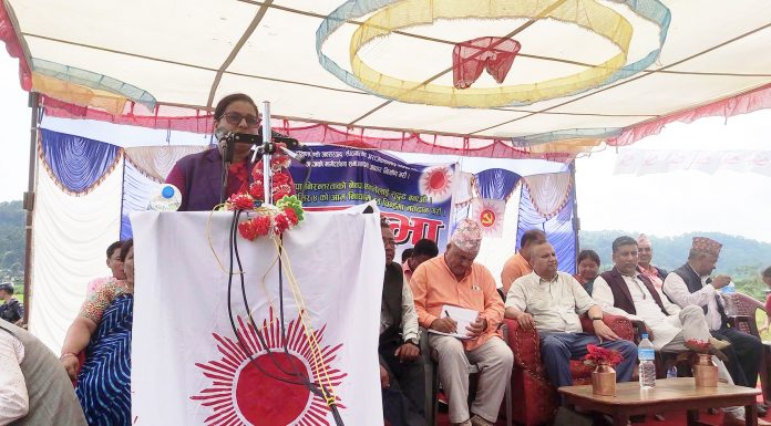 एमाओवादी विघटनको संघारमा पुग्यो: केन्द्रीय सदस्य मिथिला फुयाँल