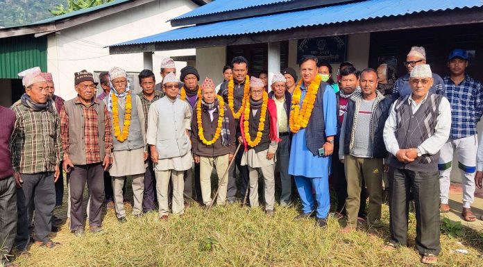 पन्ध्र सालको आम निर्वाचनमा नेकपाका तर्फबाट एजेण्ट बसेका थिङ सम्मानित