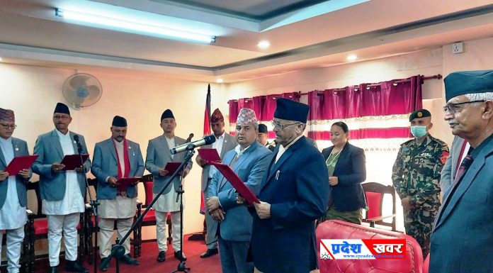 बागमती प्रदेशका नवनियुक्त मन्त्रीहरुले लिए पद तथा गोपनीयताको शपथ