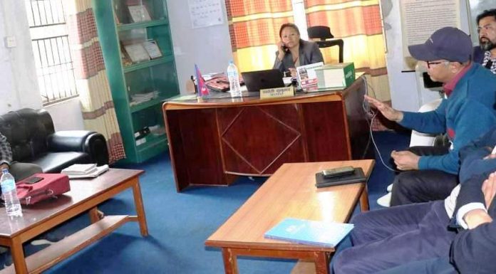 समाचार प्रभावः सोखु खोलाको निर्माणाधिन पुल अलपत्र छोड्ने आत्रेय निर्माण सेवाले गर्यो फिक्ल गाउँपालिका समक्ष प्रतिवद्धता, निर्माण सम्पन्न हुनेमा अझैं आशंका !