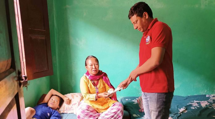 समाचार प्रभावः बालक मंगलवहादुरको उपचारका लागि रिलिफ नेपालले गर्यो सहयोग, आजै काठमाडौ स्थित ट्रमा सेन्टरमा पठाइयो !