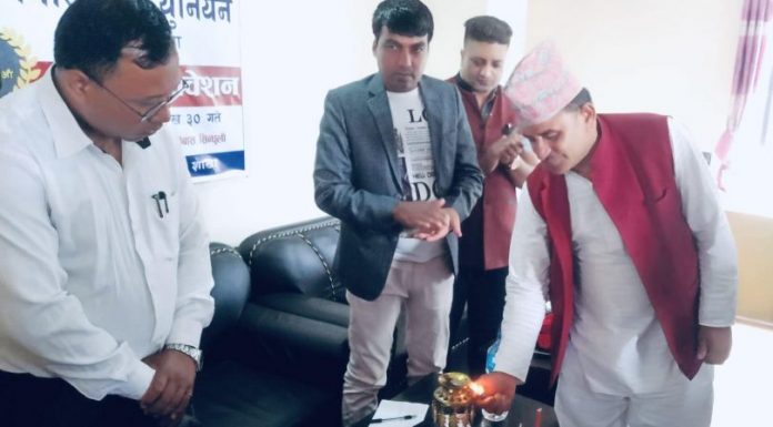 पत्रकार महासंघ सिन्धुलीले सार्वजनिक जग्गा दुरूपयोग गर्योः नगरप्रमुख उपेन्द्रकुमार पोखरेल