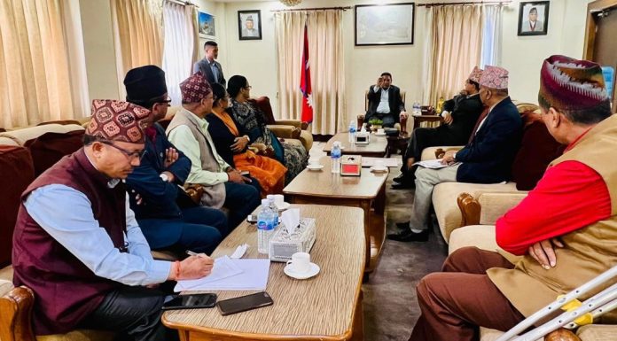 बिनानिश्कर्ष टुंगियो सरकार-शिक्षक महासंघबीचको बार्ता, देशैभरका सामुदायिक बिद्यालय बन्द, राजधानी केन्द्रीत आन्दोलन जारी