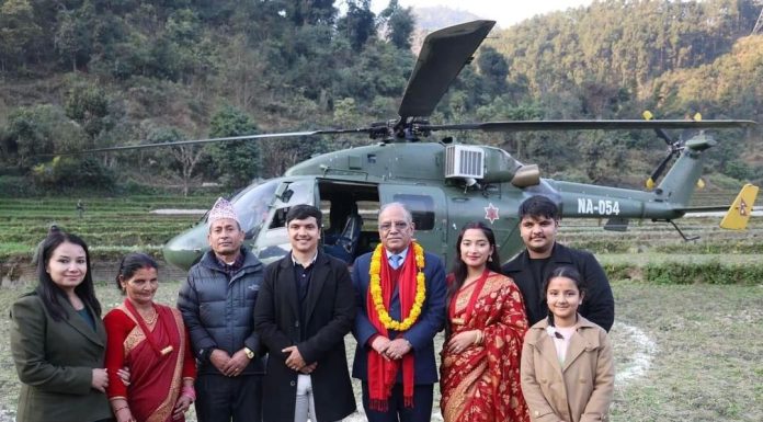 कार्यशैली बदल्छु भन्ने प्रधानमन्त्री प्रचण्ड भोलिपल्टै नेपाली सेनाको हेलिकप्टर चढेर पुगे नातिनीको घरमा