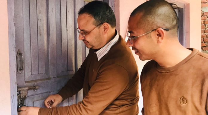 गैर पत्रकाहरु समावेश गरेर बलपूर्वक निर्वाचन गराउन खोजिए प्रेस चौतारी सिन्धुलीले निर्वाचनको कुनै पनि गतिविधि सञ्चालन गर्न नदिने