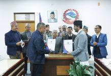 सरकार र दुर्गा प्रसाई बिच सम्झौता-पत्रमा हस्ताक्षर